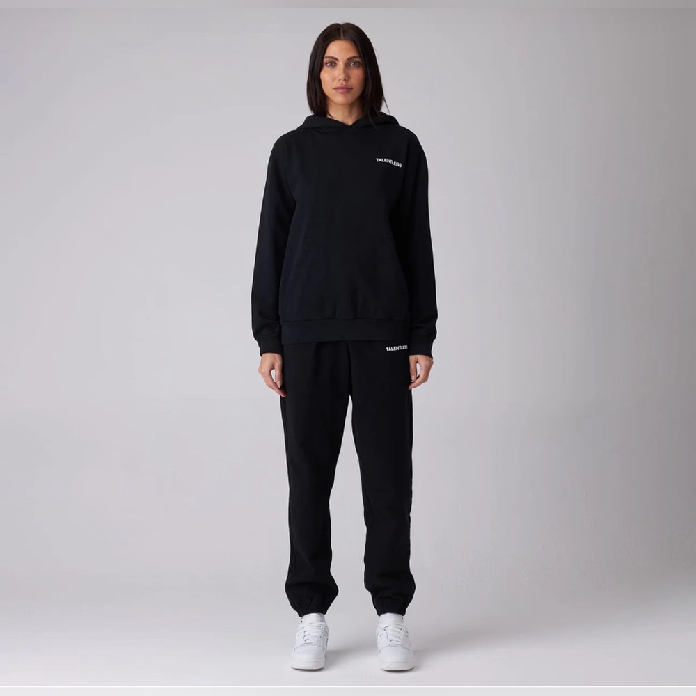 Talentless Circle Logo Hoodie Matching Set Sweatshirt and Sweatpants Black XS